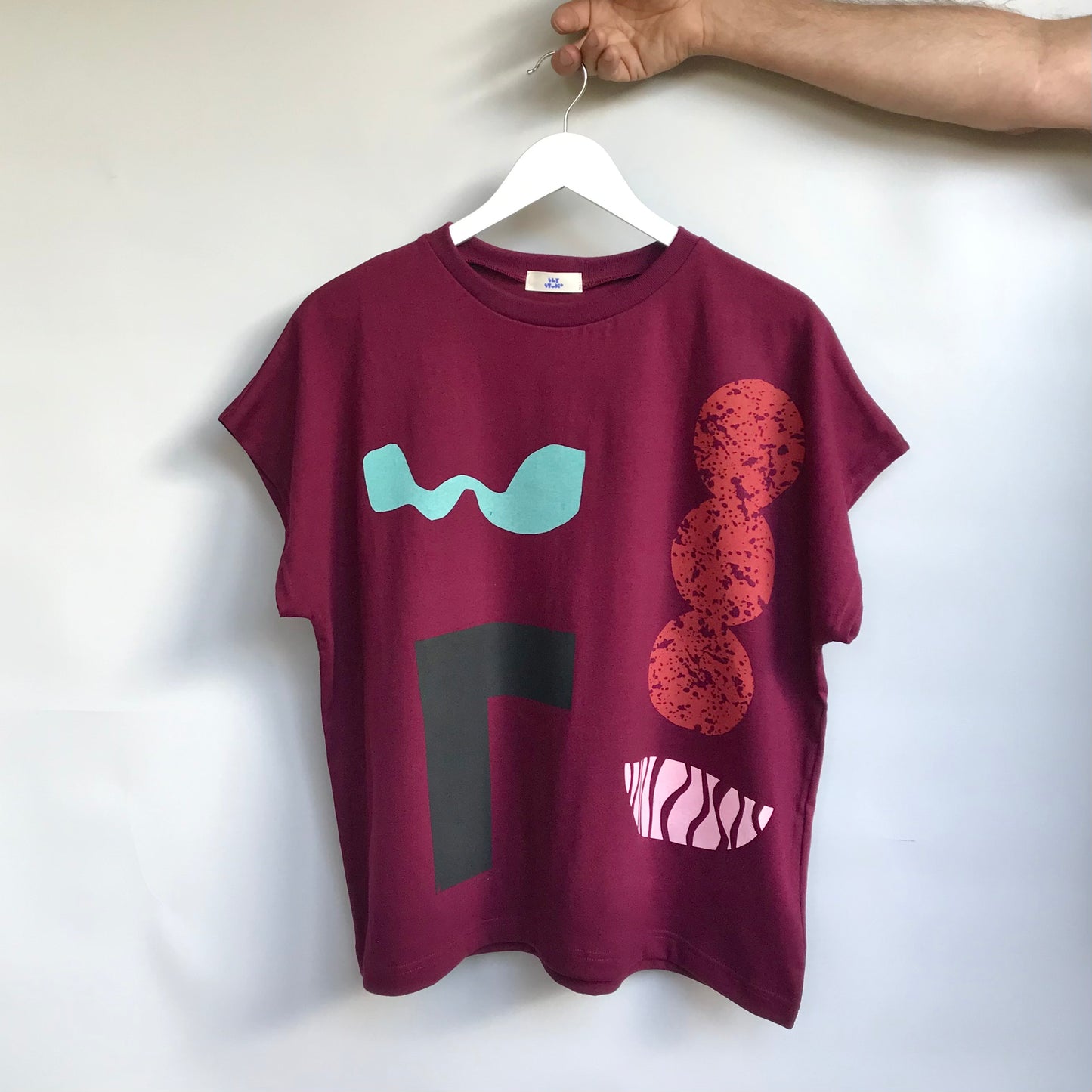 Boxy Fit Tee Maroon Summer