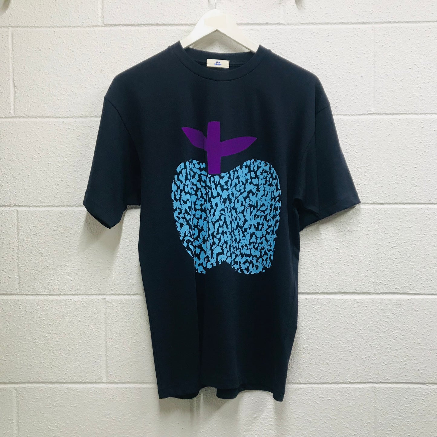 screenprinted-t-shirt-blue-apple