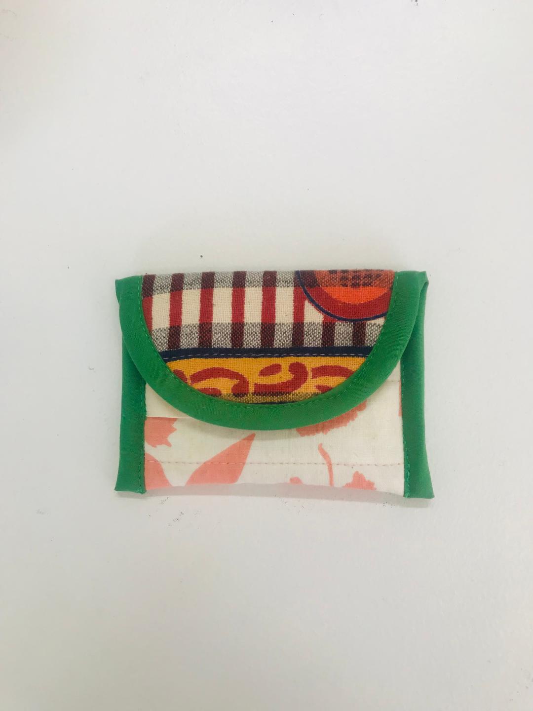 Quilted_Pocket_Pouch_Green