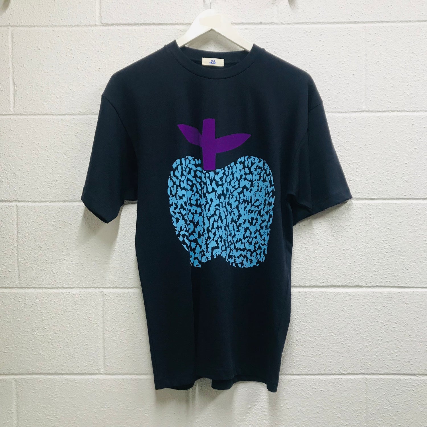 screenprinted-t-shirt-blue-apple